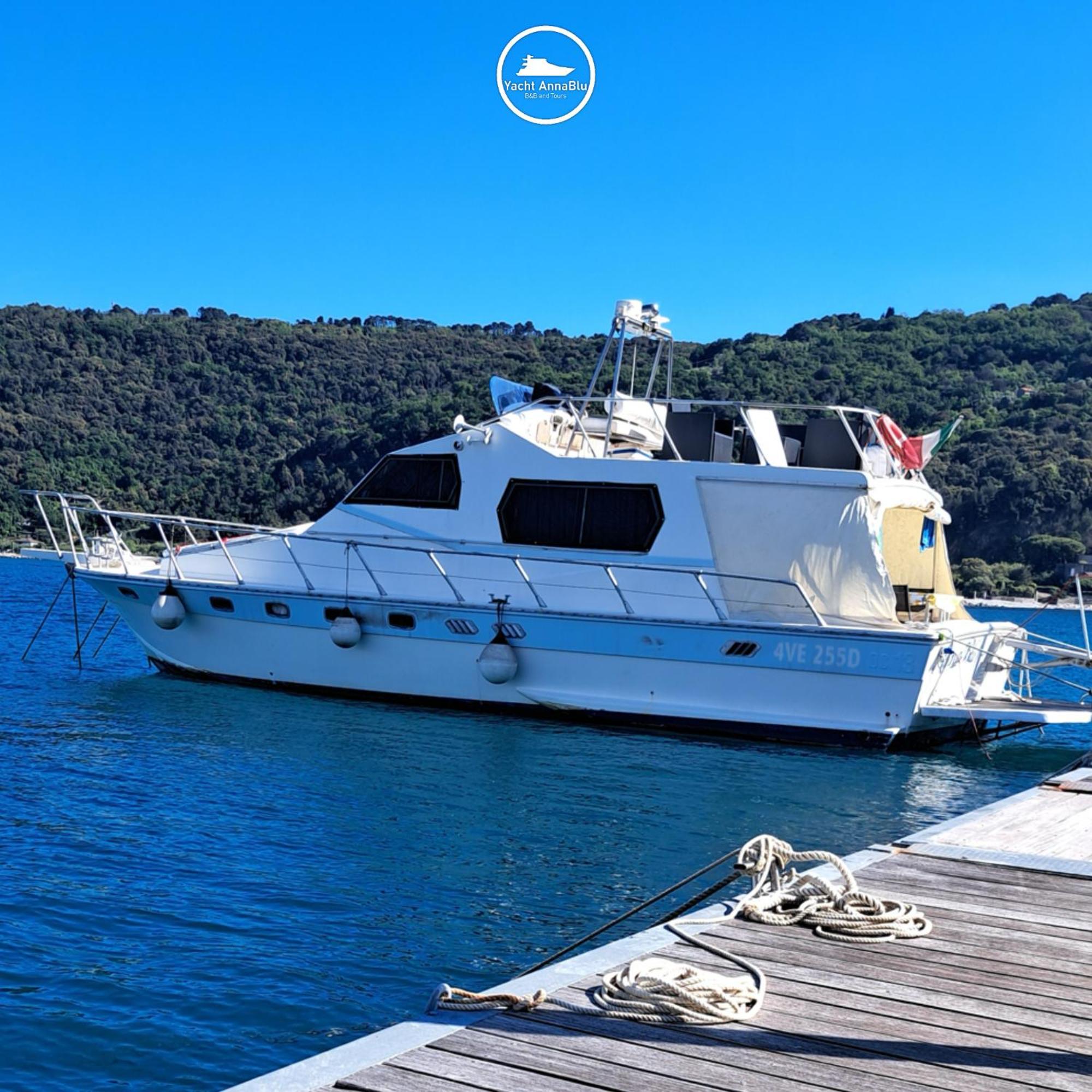 Yachtannablu Hotell Porto Venere Exteriör bild